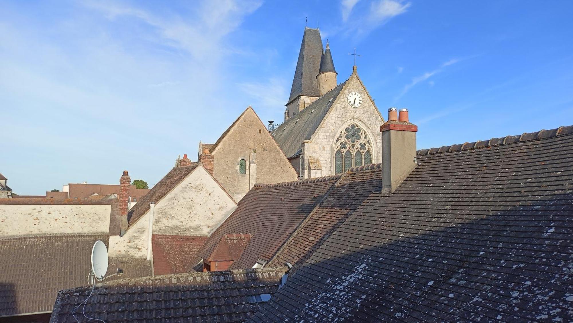 Appartement Cosy Et Chaleureux Saint-Arnoult-en-Yvelines Luaran gambar